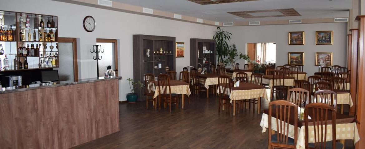 Балнеохотел Роза Strelcea Exterior foto